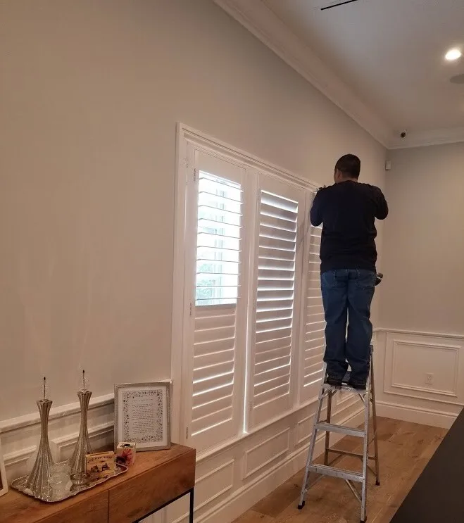 Best Wood, Plantation & Vinyl Shutters in Los Angeles, CA
